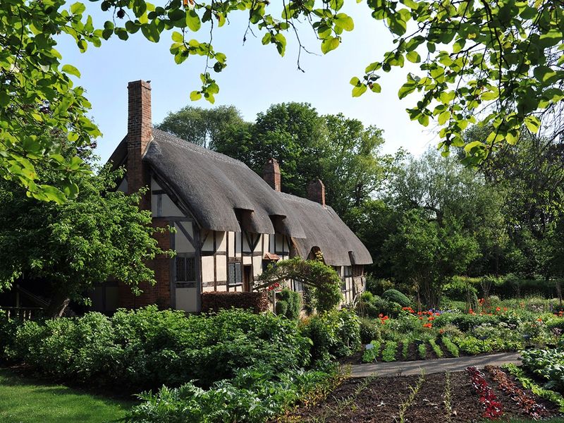 Anne Hathaway's Cottage in Shottery, Warwickshire, England