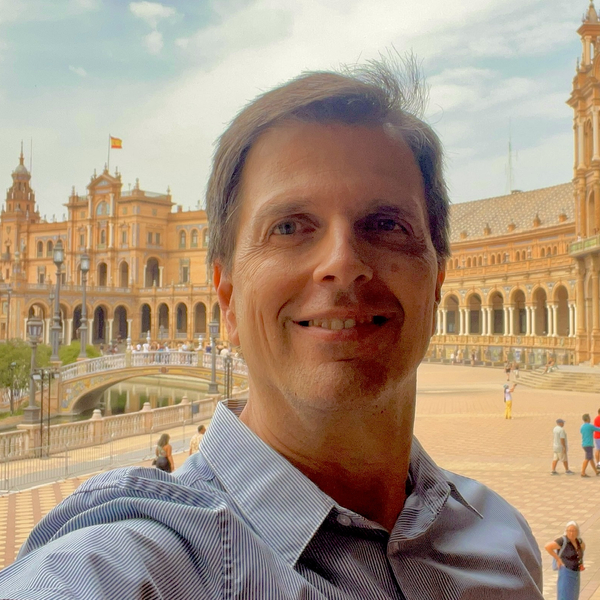 Pedro Perez Bio photo 2.jpg