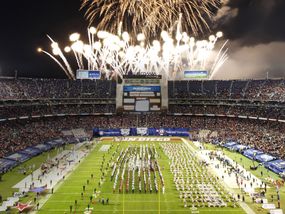 DirectTV Holiday Bowl Marching Band Performance